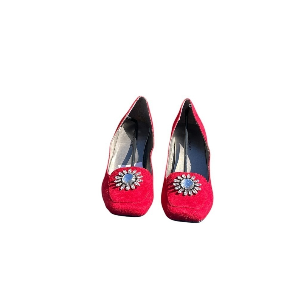 Women’s red suede heels closed toe w jewelry on the toe. By Newport News Size 11 - Picture 2 of 4